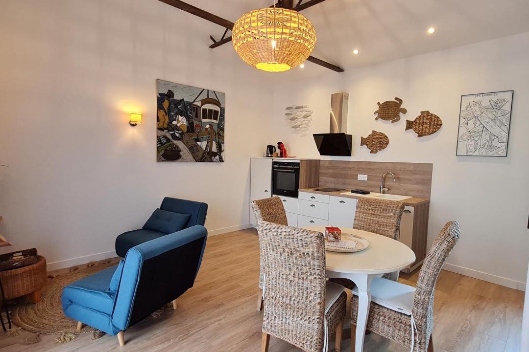 Photo of Livingroom in Thuir