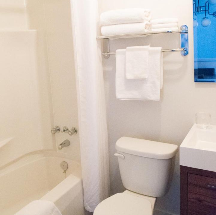 Photo of Bathroom in Rouyn-Noranda