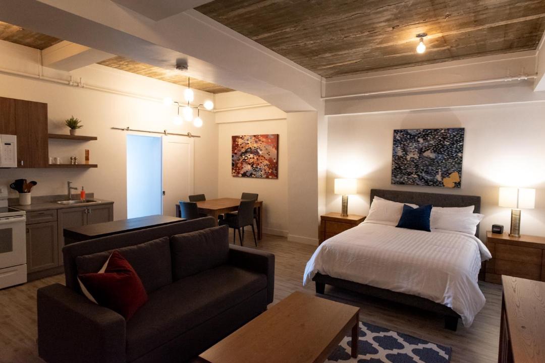 Photo of Bedroom in Rouyn-Noranda
