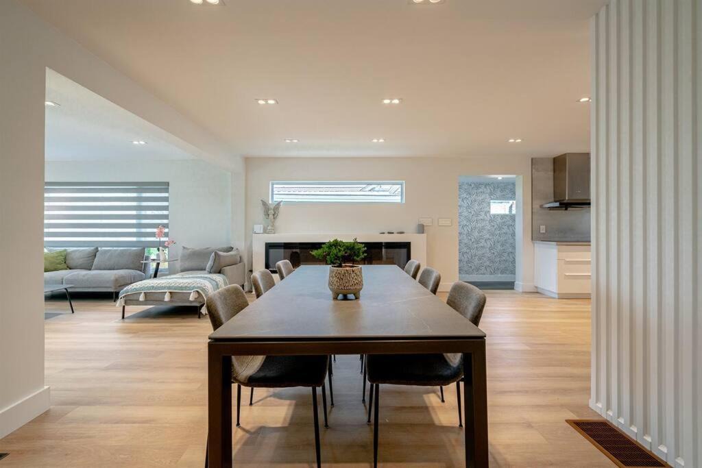 Photo of Livingroom in Leamington