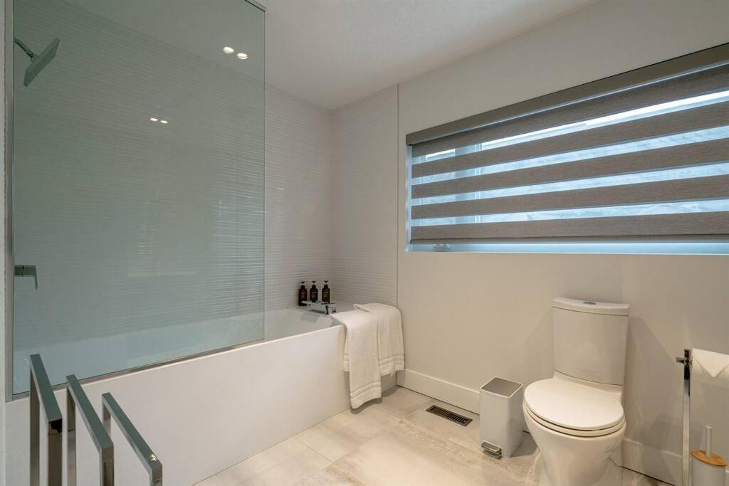 Photo of Bathroom in Leamington