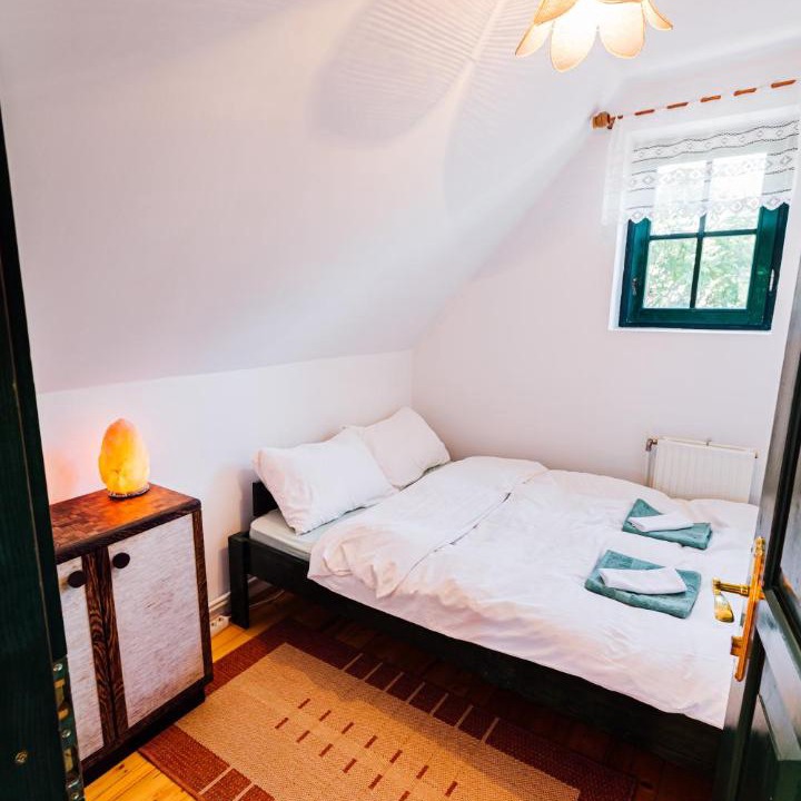 Photo of Bedroom in Rimetea