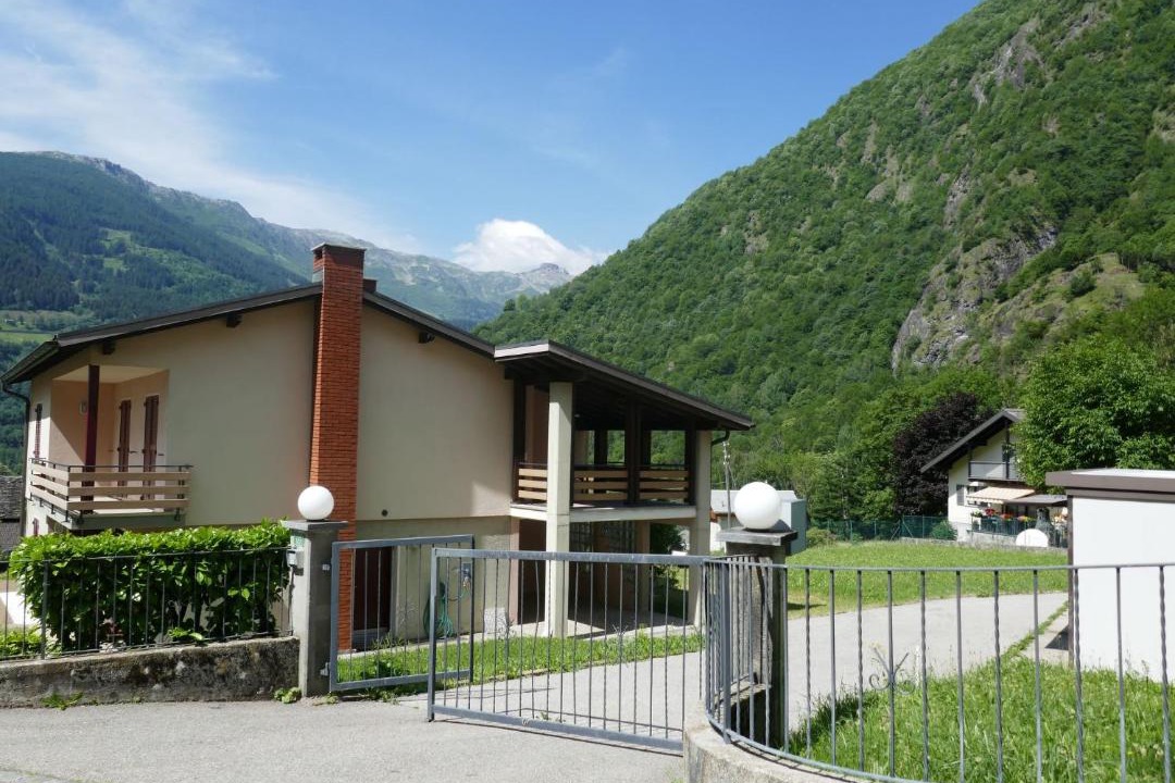 Photo of Others in Olivone