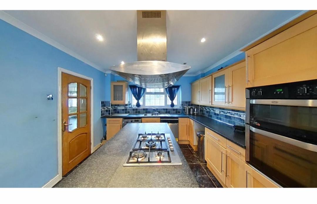 Photo of Kitchen in Langley Marish