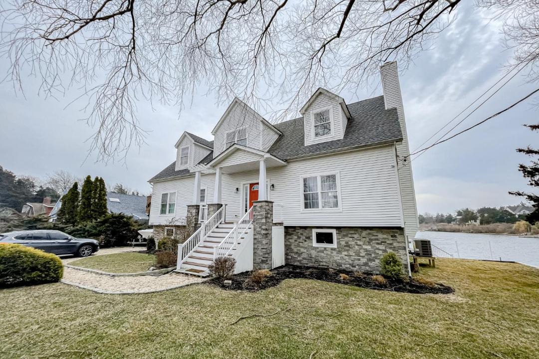 Photo of Buildings in Southold
