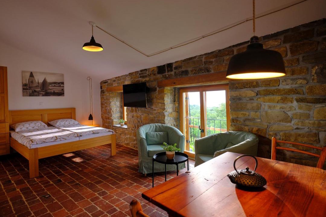 Photo of Livingroom in Tinjan
