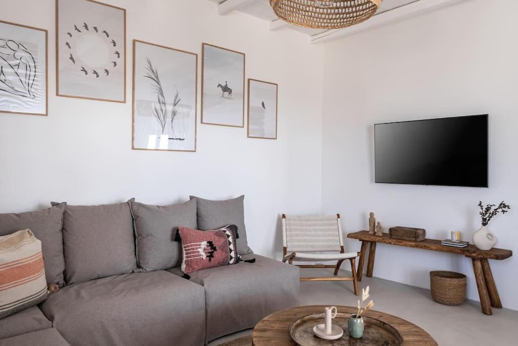 Photo of Livingroom in Paros