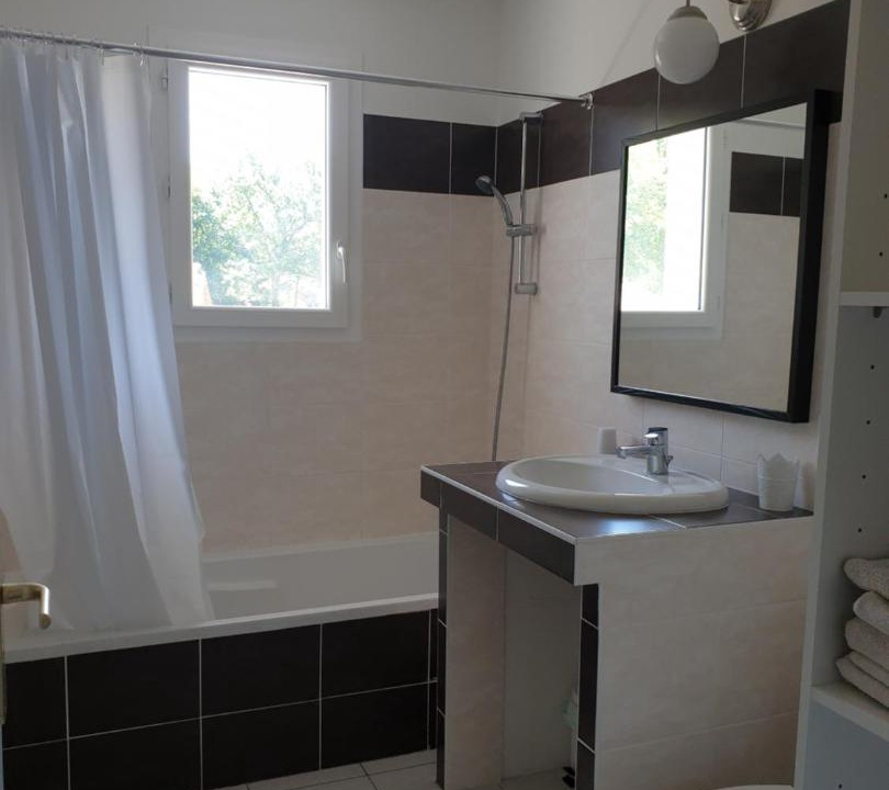 Photo of Bathroom in Lege-Cap-Ferret