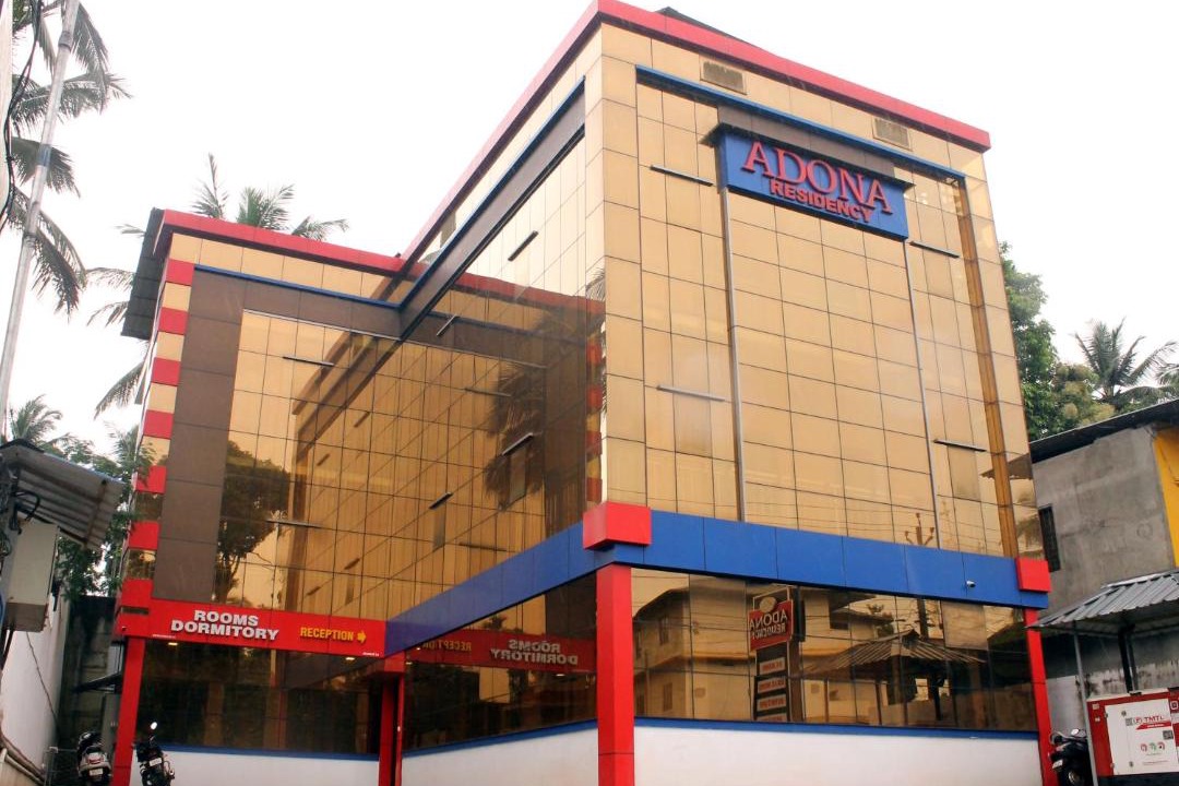 Photo of Buildings in Meenangadi