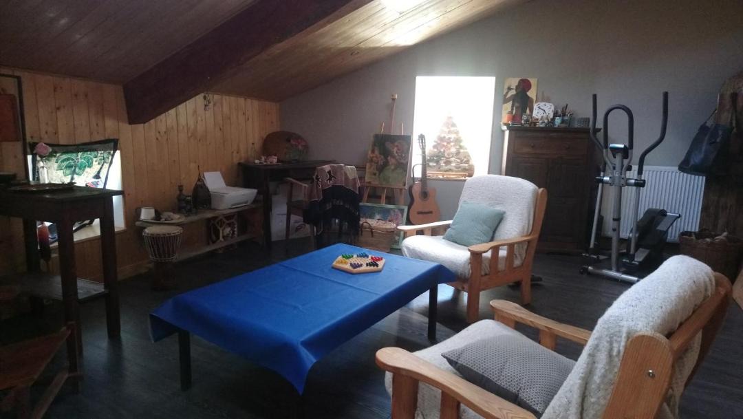 Photo of Livingroom in Saint-Julien-Vocance
