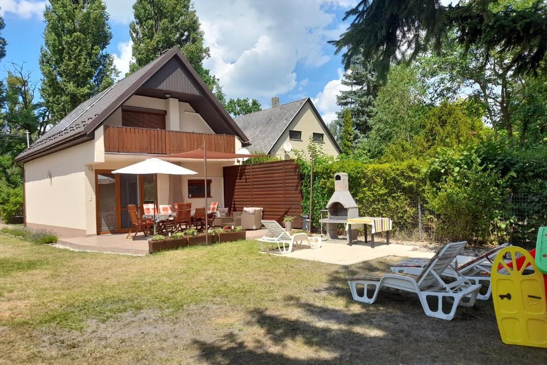 Photo of Buildings in Balatonfenyves
