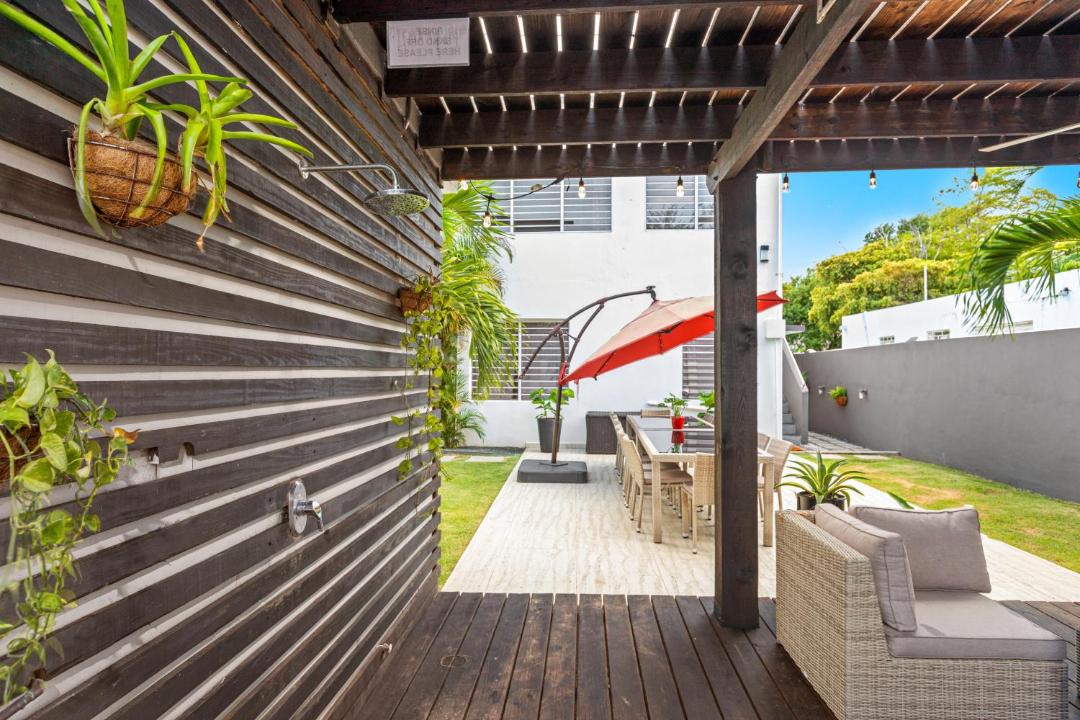 Photo of Patio Balcony in Punta Las Marias