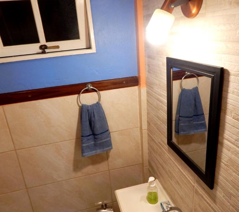 Photo of Bathroom in Ingleses Centro