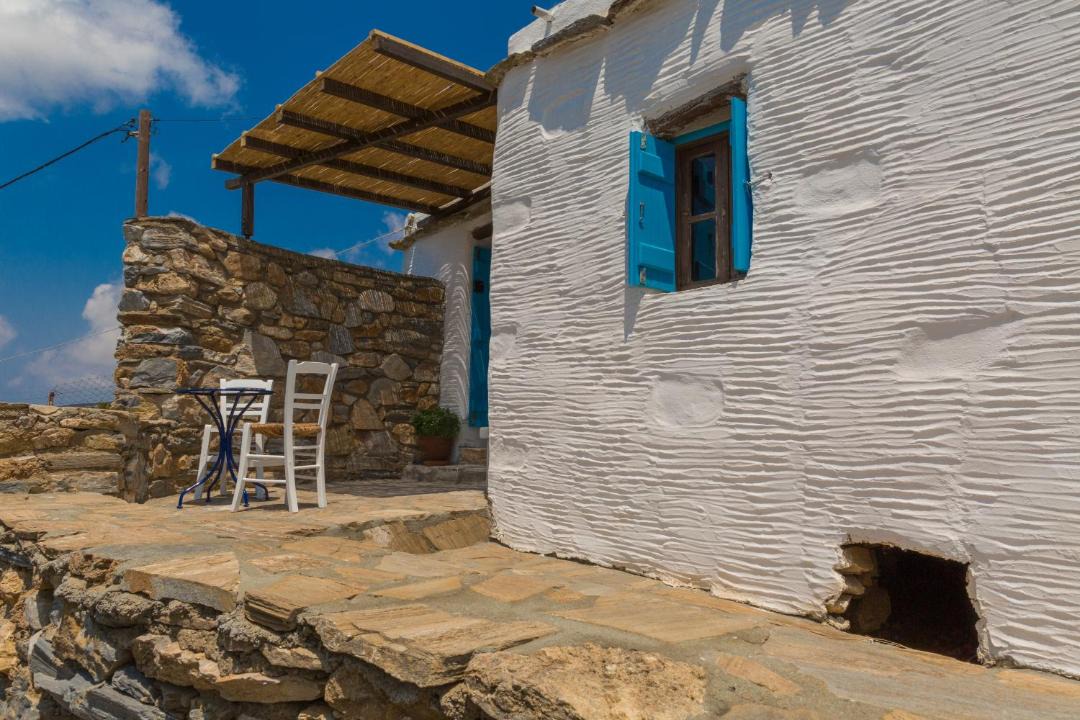 Photo of Buildings in Kato Fellos