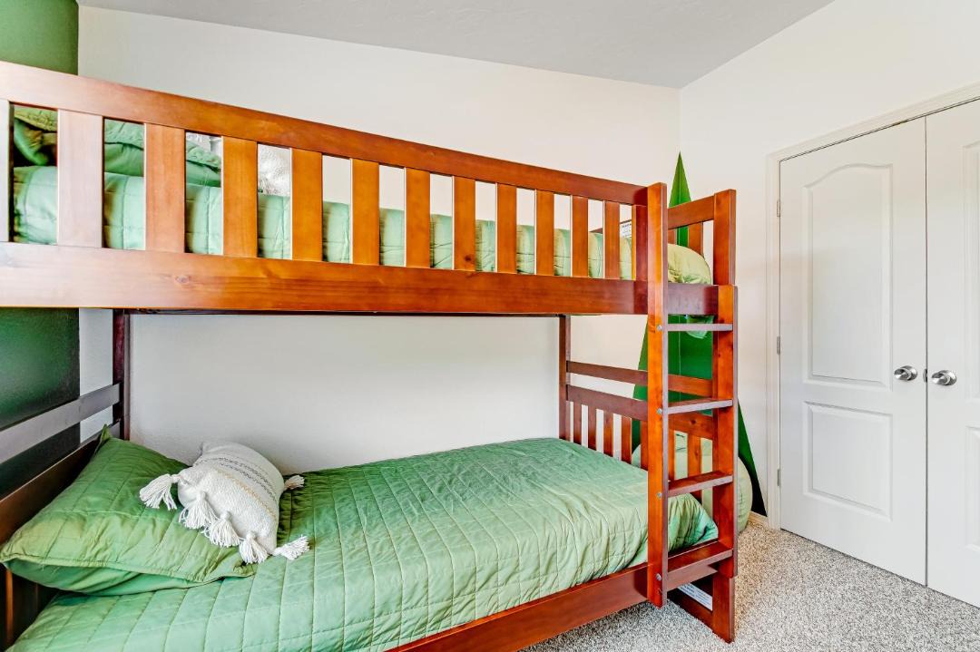 Photo of Bedroom in Sweetwater