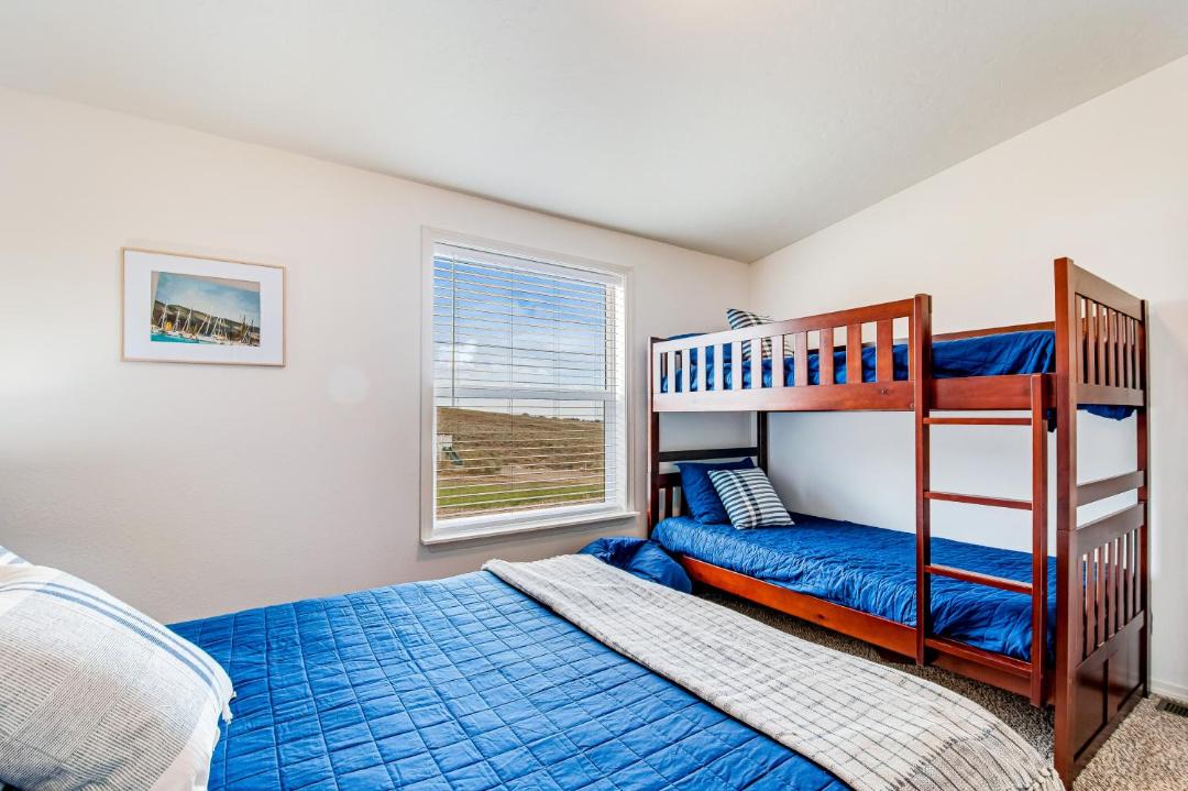 Photo of Bedroom in Sweetwater