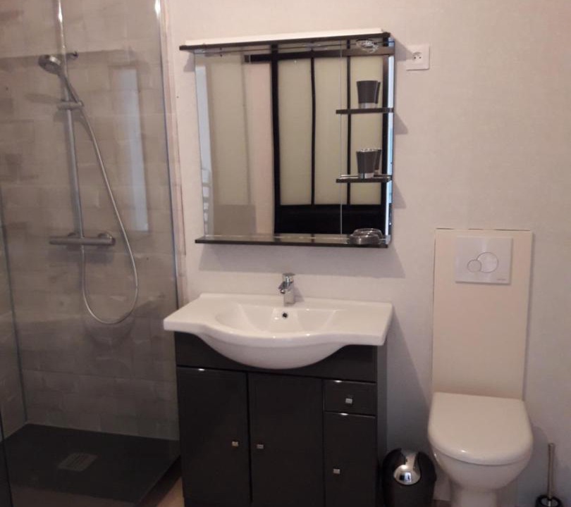 Photo of Bathroom in Saint-Hilaire-la-Palud