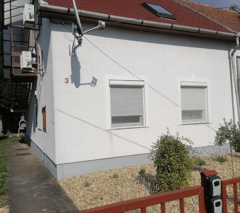 Photo of Buildings in Zsorifurdo