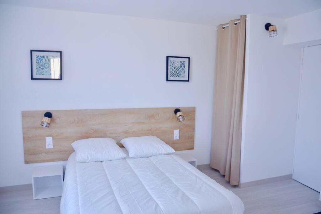 Photo of Bedroom in Avoine