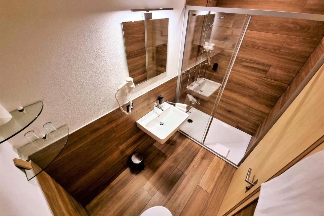 Photo of Bathroom in Gadmen