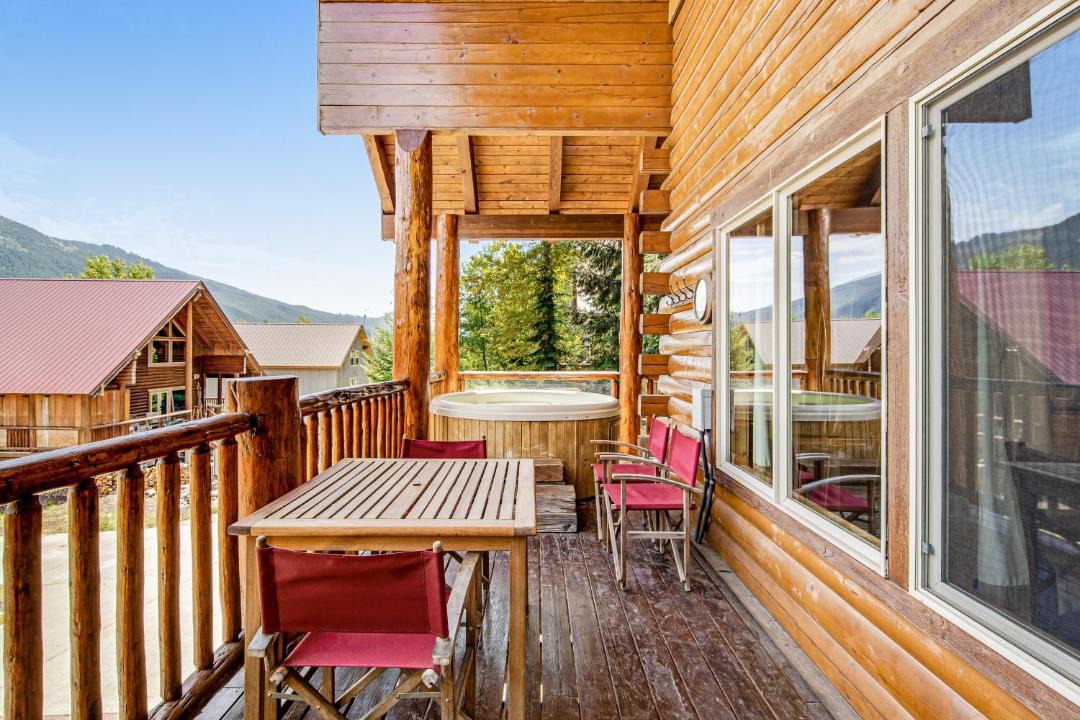 Photo of Patio Balcony in Hyak