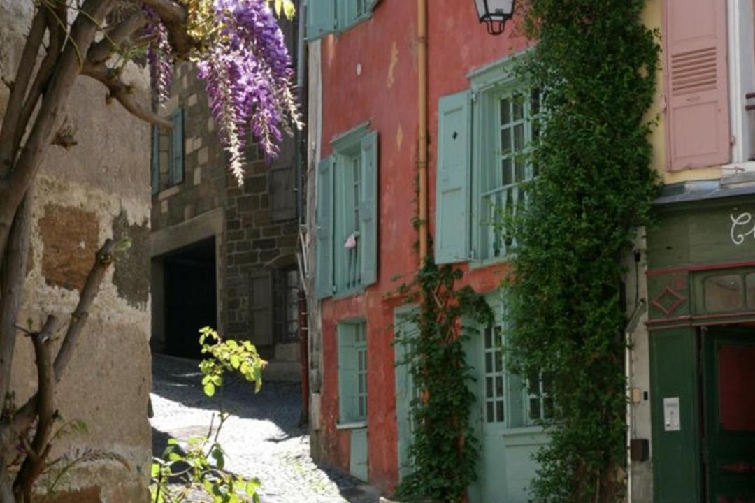 Photo of Buildings in Chanaleilles