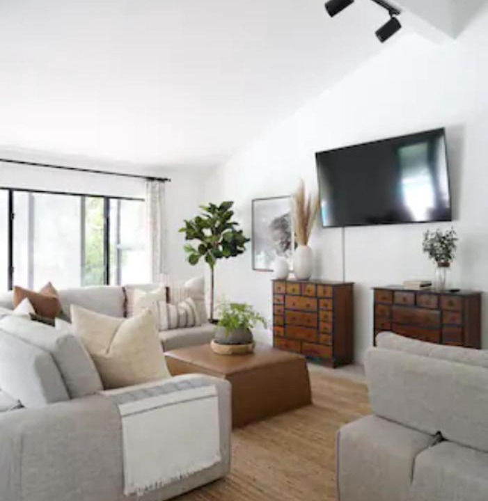 Photo of Livingroom in Trailer Estates