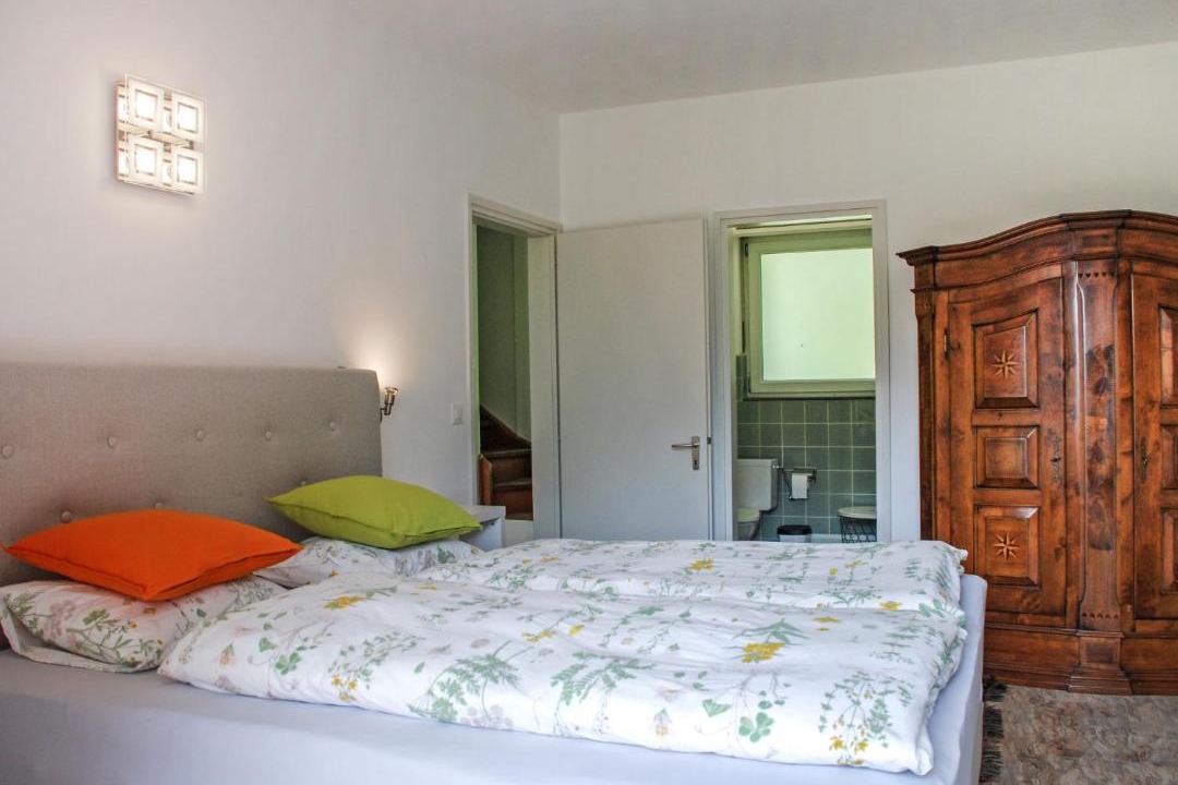 Photo of Bedroom in Negrentino
