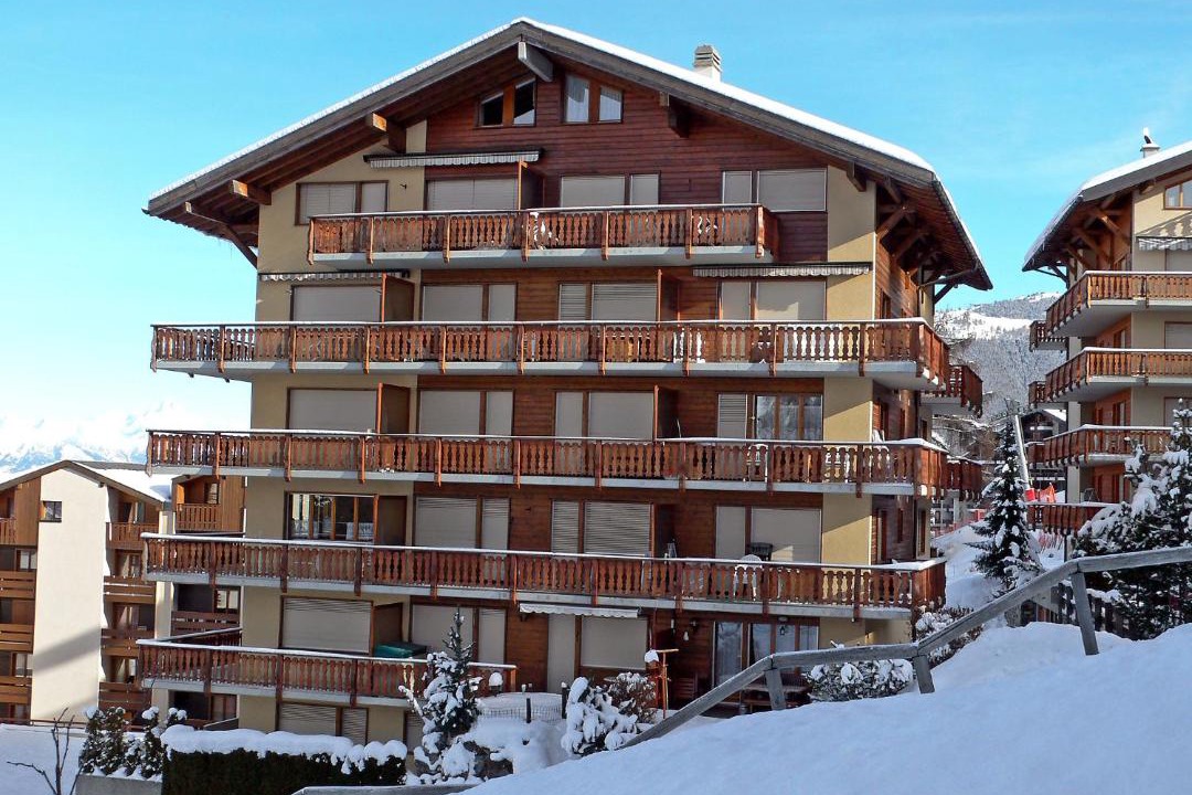 Photo of Buildings in Saint-Pierre-de-Clages