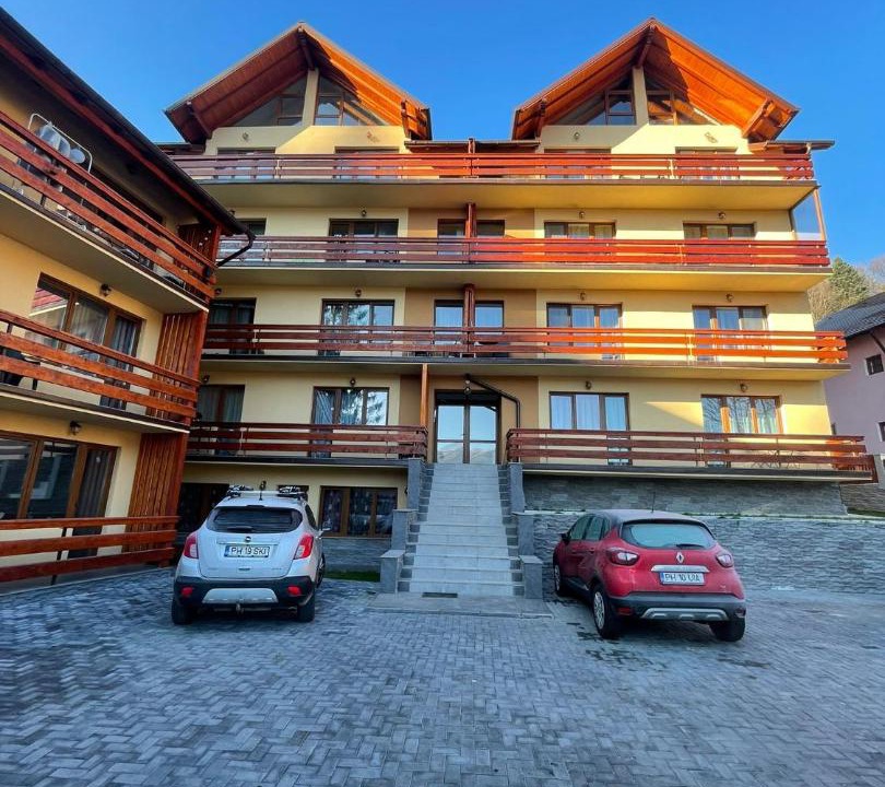 Photo of Buildings in Busteni