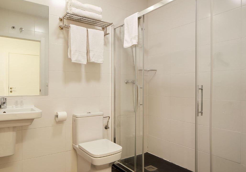 Photo of Bathroom in Antiguo