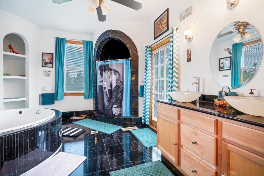 Photo of Bathroom in Fort Atkinson