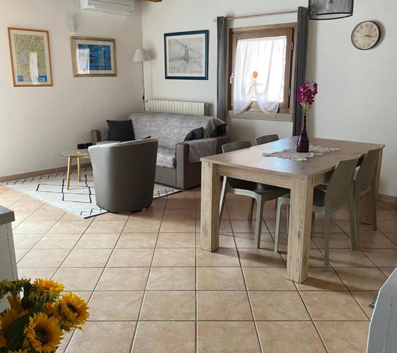 Photo of Livingroom in Calmasino