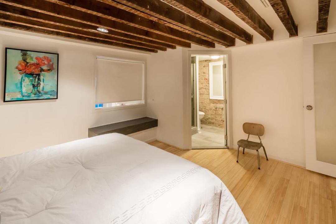 Photo of Bedroom in Old City