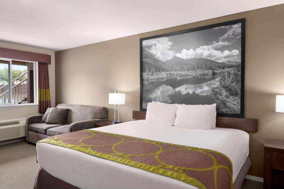 Photo of Bedroom in Courtenay