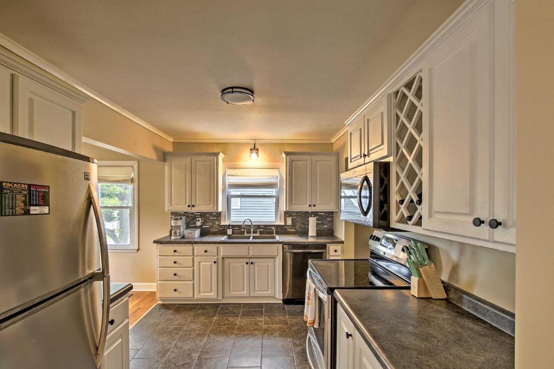 Photo of Kitchen in Allouez