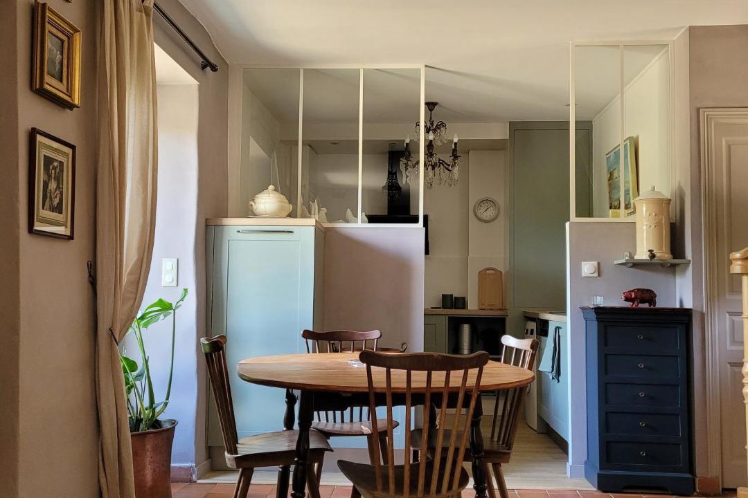 Photo of Livingroom in Sainte-Seve