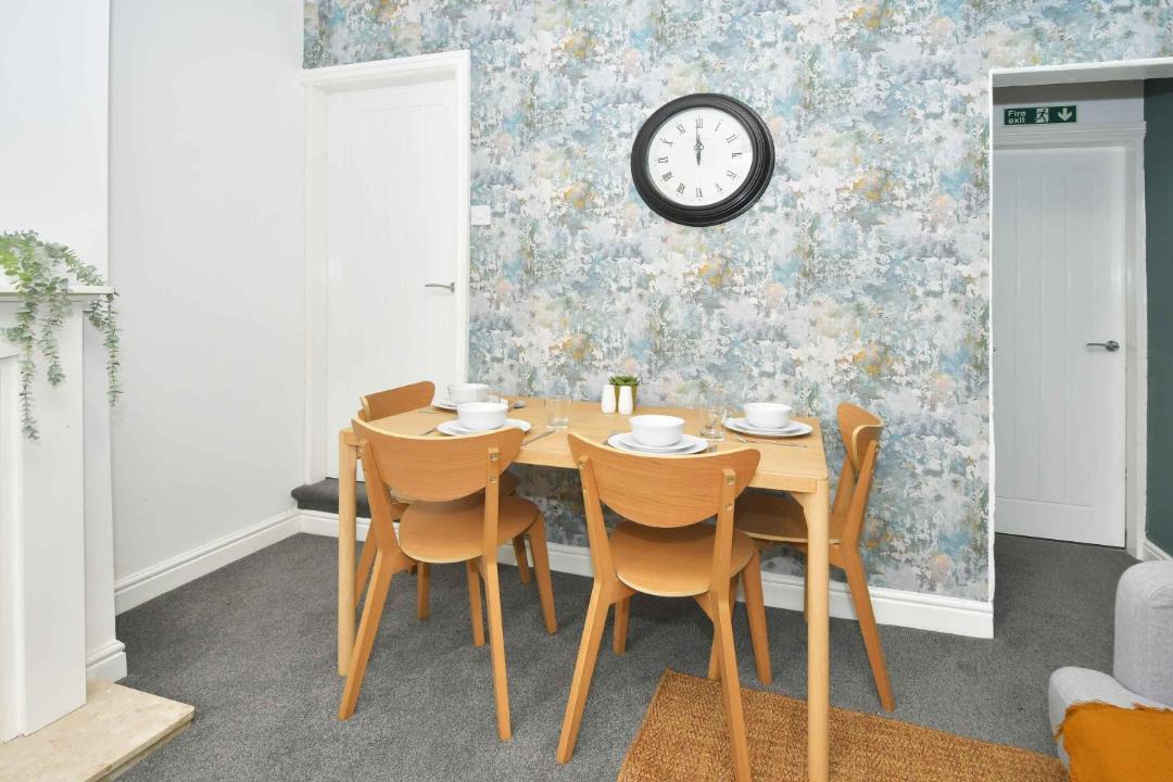 Photo of Livingroom in Stoke-on-Trent