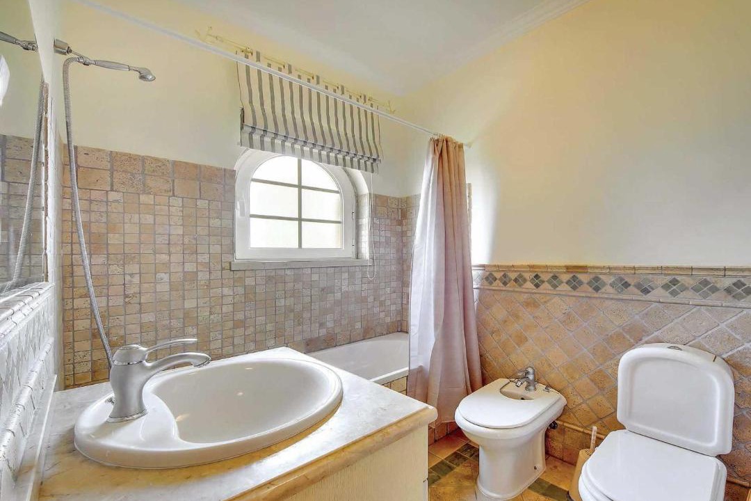 Photo of Bathroom in Albufeira