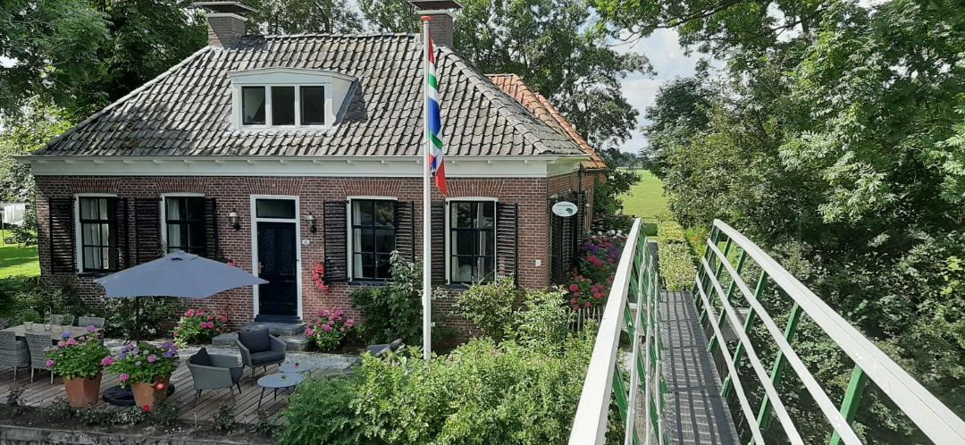 Photo of Buildings in Onderdendam