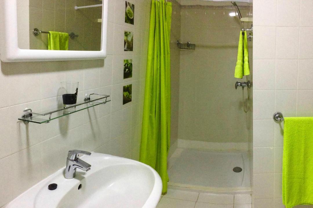 Photo of Bathroom in Canico