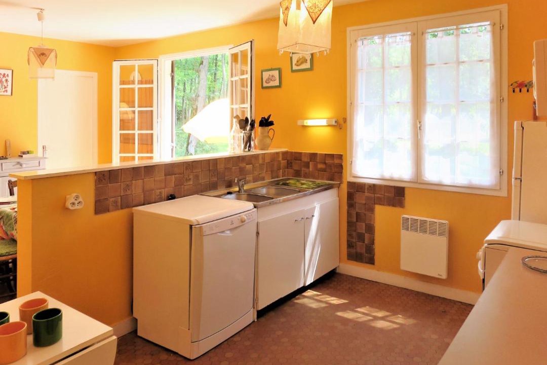 Photo of Kitchen in Saint-Laurent-de-Medoc