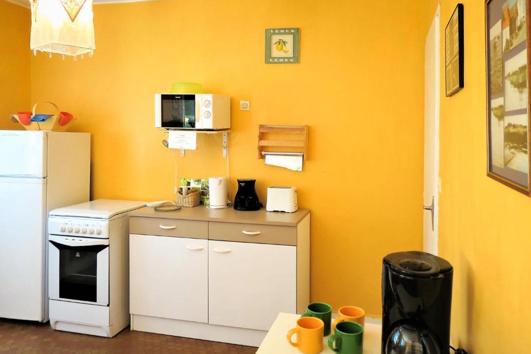 Photo of Kitchen in Saint-Laurent-de-Medoc