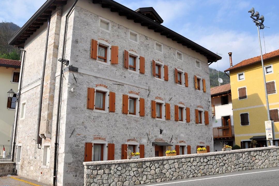 Photo of Buildings in Barcis