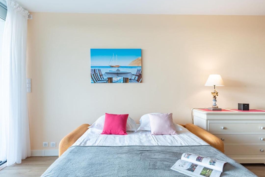 Photo of Bedroom in Quiberon