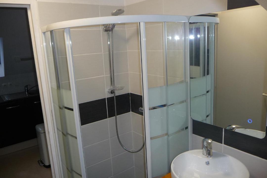 Photo of Bathroom in Trevou-Treguignec