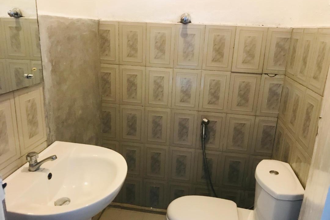Photo of Bathroom in Kaduruduwa