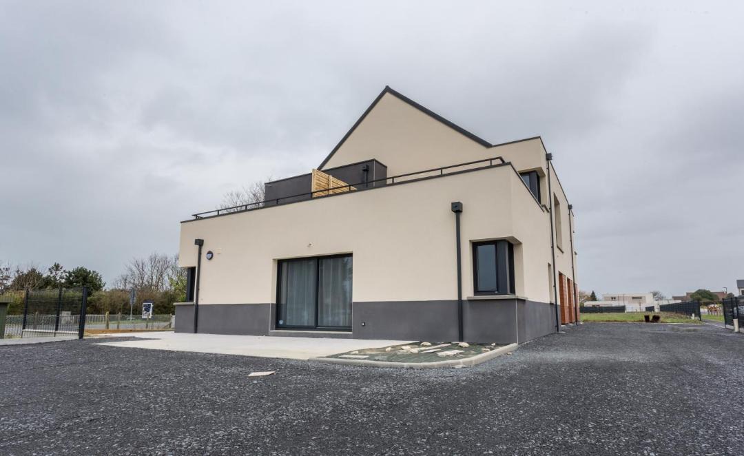 Photo of Buildings in Saint-Come-de-Fresne