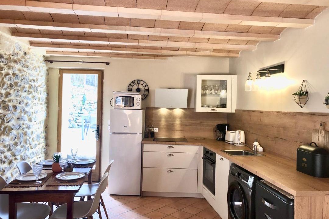 Photo of Kitchen in Montesquieu-des-Alberes