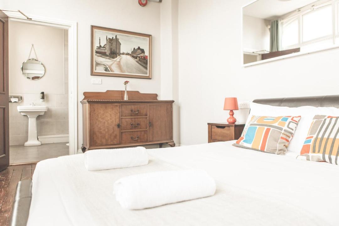 Photo of Bedroom in Birmingham City Centre